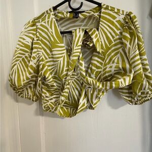 Forever 21 Olive & White Leaf-Print Tie-Front Crop Top